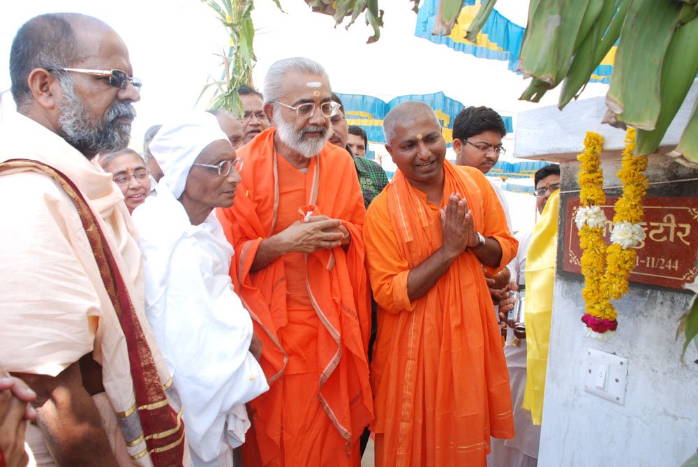 Aarsh Kutir foundation-stone ceremony, Madhapar, Bhuj